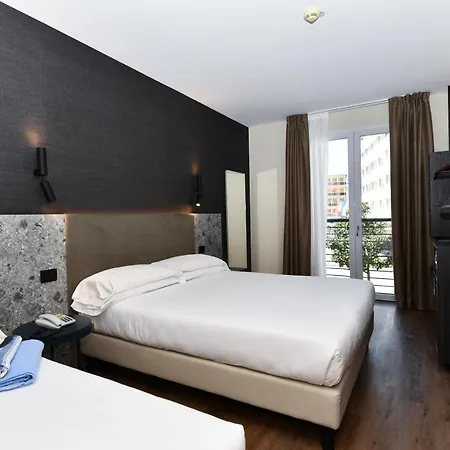 Hotel Eden 4*