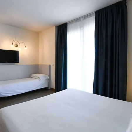 Hotel Eden 4*
