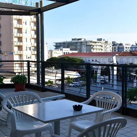Hotel Eden 4*